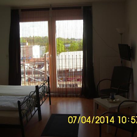 Casa Rose Hotel Есен Стая снимка
